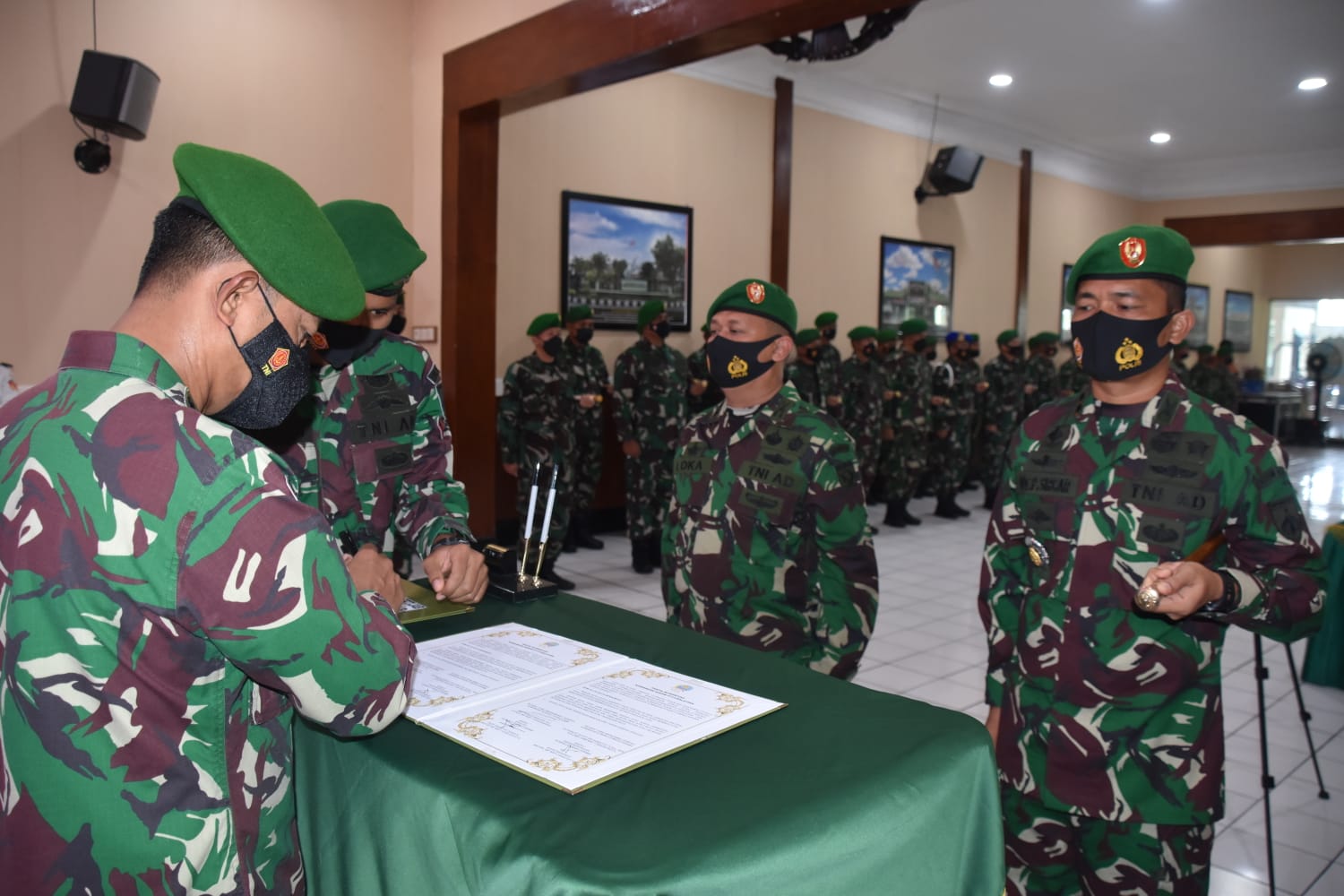 Danrem 073/Makutarama Pimpin Serahterima Jabatan Dandim 0714/Salatiga 